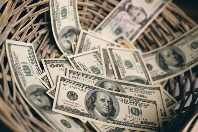 ステーブルコインの発展段階とトレンドを分析し、第4世代のステーブルコインはより優れた利点を持つ。