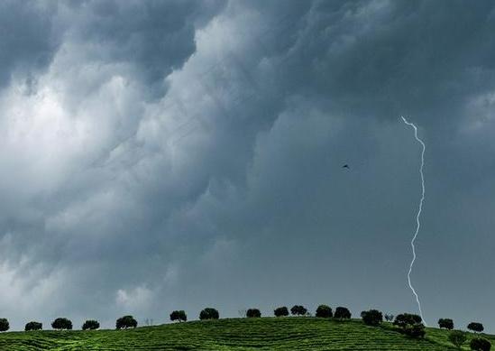 The storm is coming: Is a potential upheaval in the cryptocurrency market about to erupt?