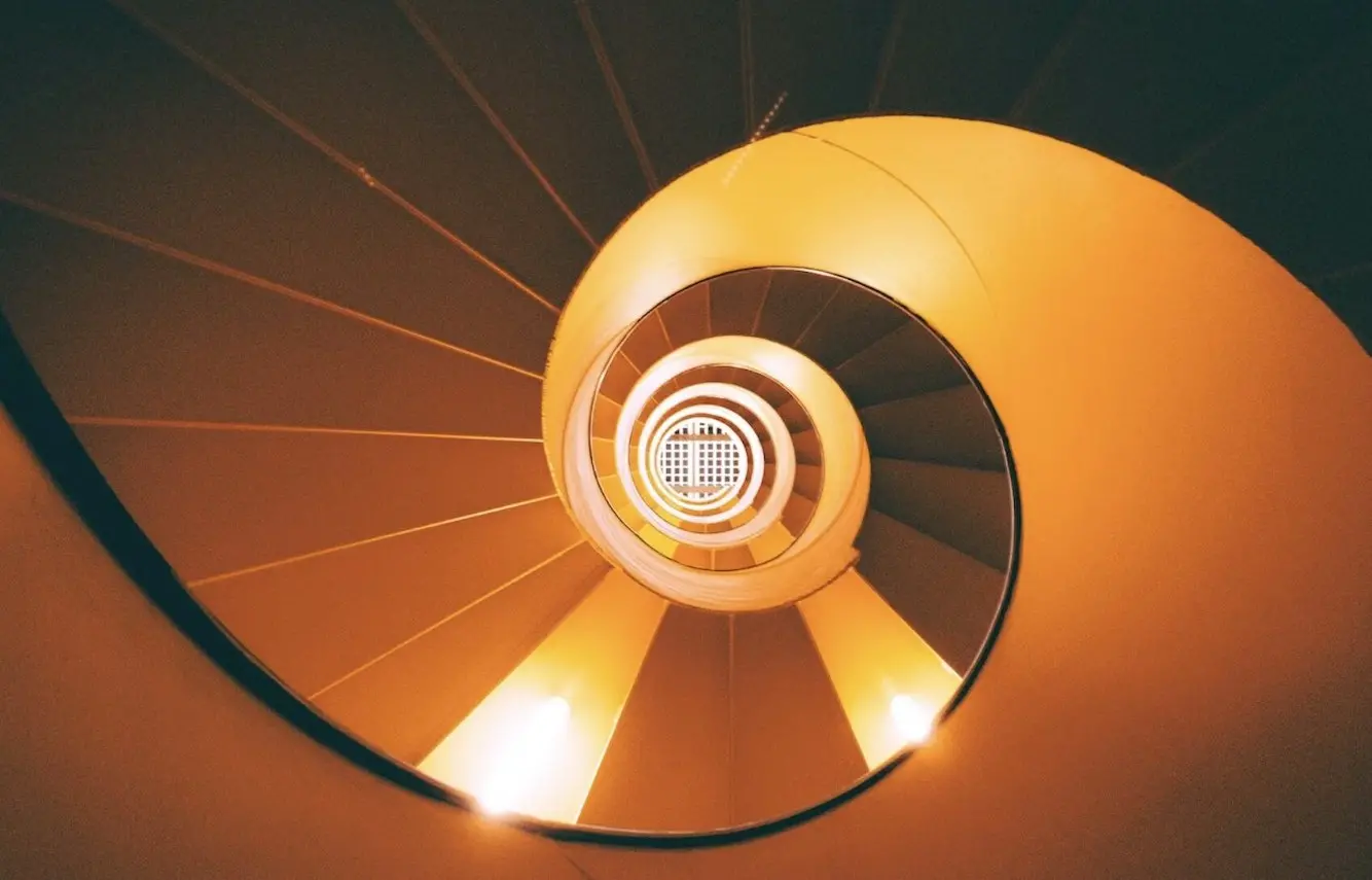 七つの心理的バイアスがあなたの投資判断に影響を与えることがよくあります。