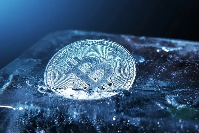 After the big drop, is the bottom still at the waist of the mountain? The tug-of-war between bulls and bears is unfolding