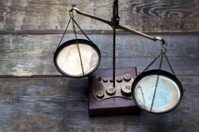 DAppの発展に関する三つの道を分析する：アプリケーションチェーン、価値還元、自主的なソート