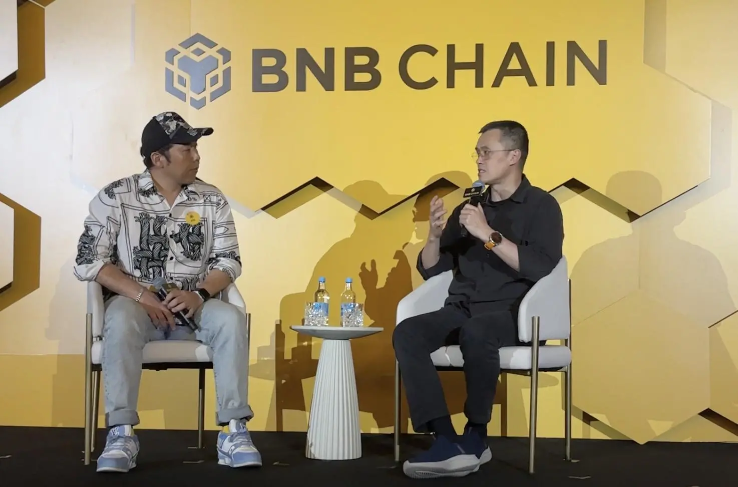 CZ Fireside Chat Full Text: HODL Strategy Challenged, Survival Rules Amid Market Volatility