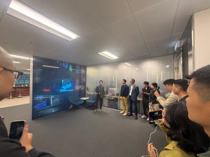 AI Financial Breakthrough: Hong Kong Artificial Intelligence Fintech Lab Partners with Vertex Capital to Promote 0 Million SLP Intelligent Computing Strategy