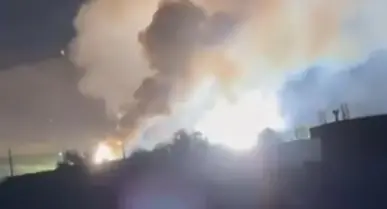 영국 언론: 두 개의 이란 군사 기지에서 불꽃과 연기가 발생했다