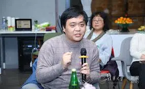 从清华出走新加坡，胡翌霖畅想一个比特币本位的世界