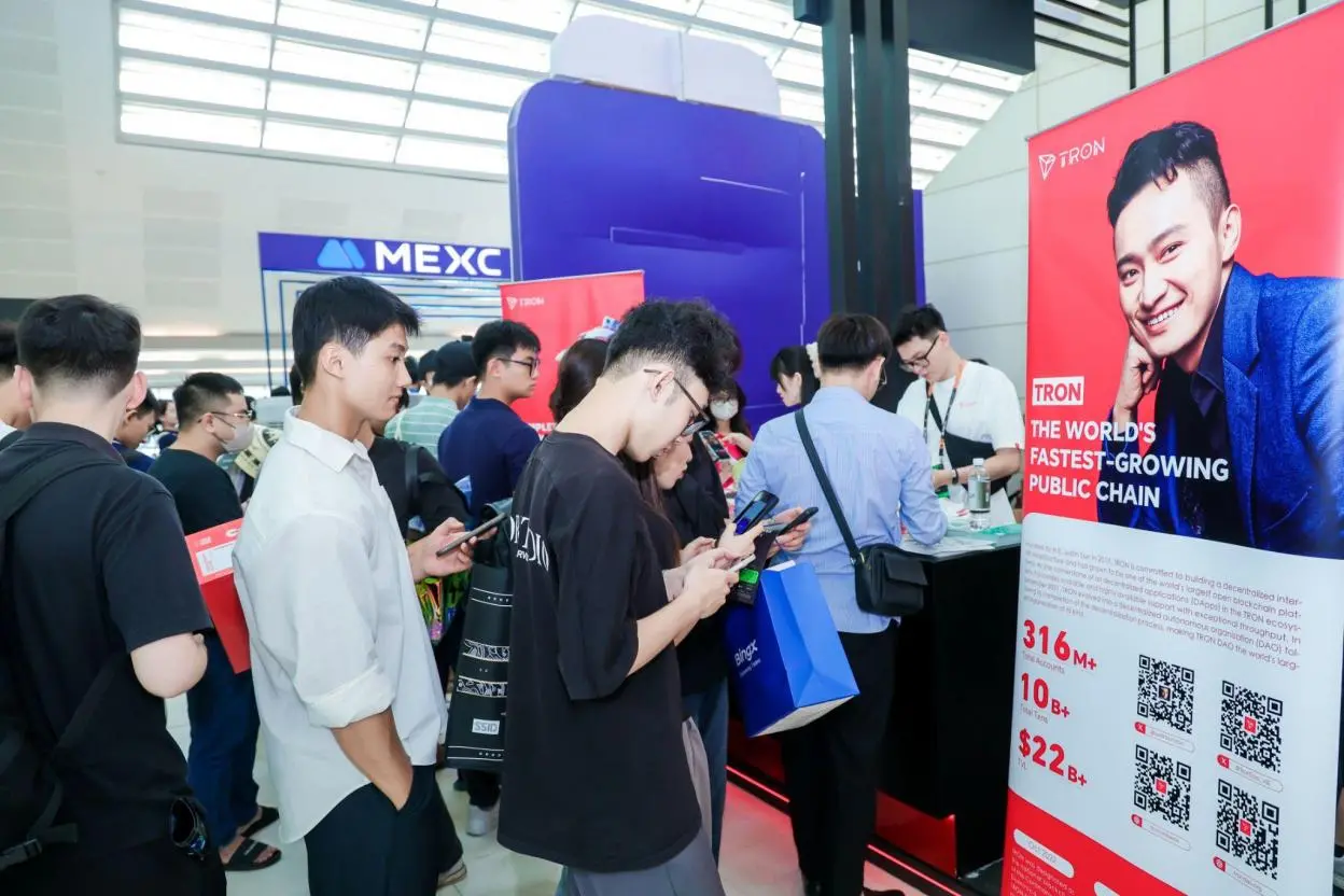 波場 TRON 閃耀 GM Vietnam:構建全球穩定幣核心網絡,引領金融普惠新浪潮