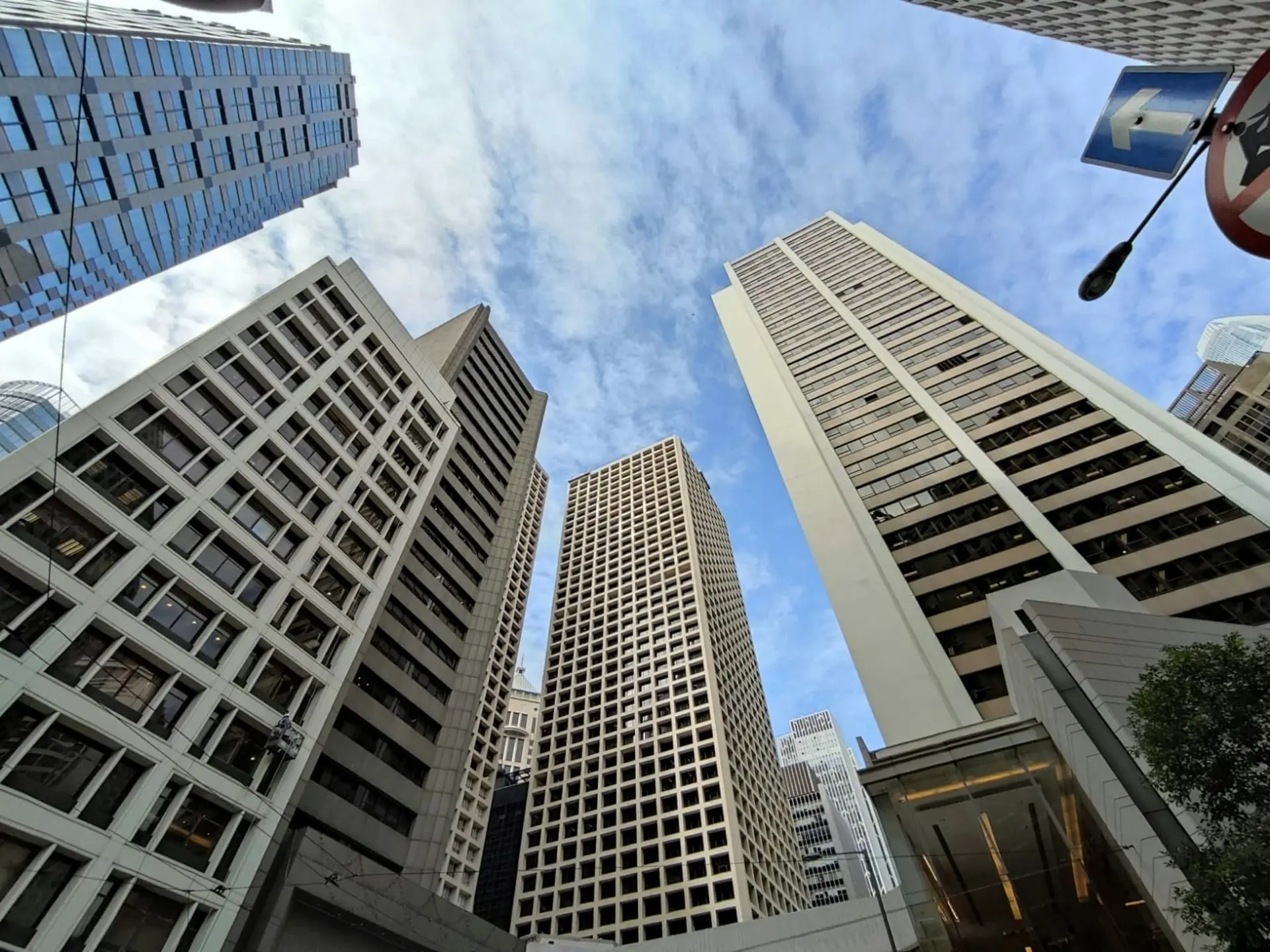 a16z 深度解析：银行、资管与 Fintech 公司们的区块链转型路径