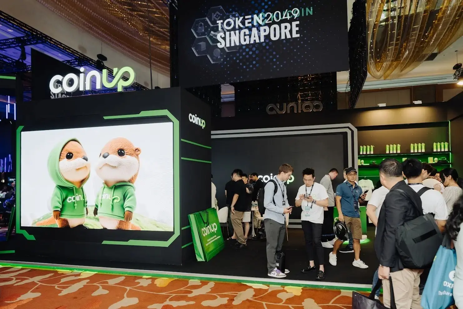 TOKEN2049 新加坡收官：CoinUp 以"加密绿洲"重新定义有温度的交易所