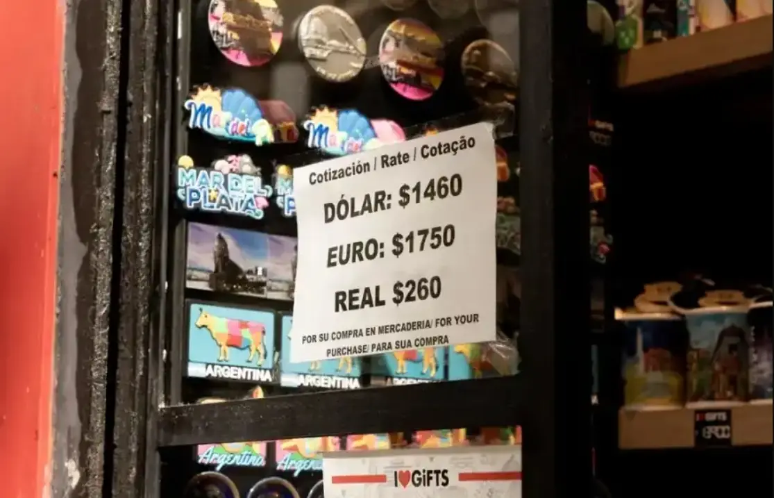 Bloomberg: The peso crisis escalates, stablecoins become the "lifeline" for Argentinians