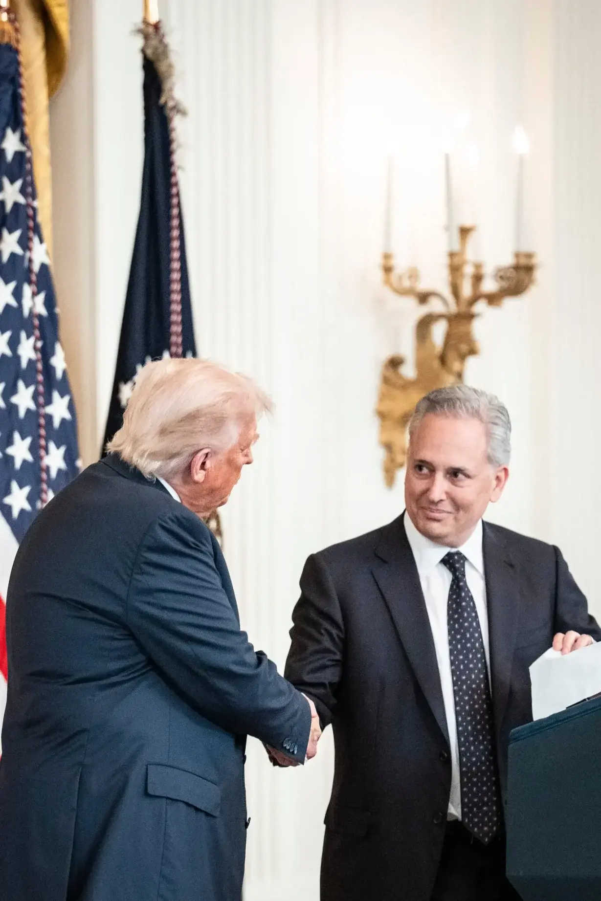 The New York Times: Exposing the Profit-Making Secrets of White House AI and Crypto Affairs Director David Sacks