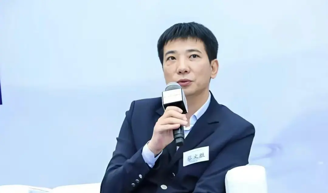 對於 Web3，這次蔡文勝決心把手弄髒