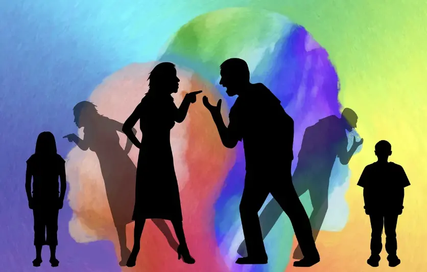 부자는 그의 전 상사와 싸웠다