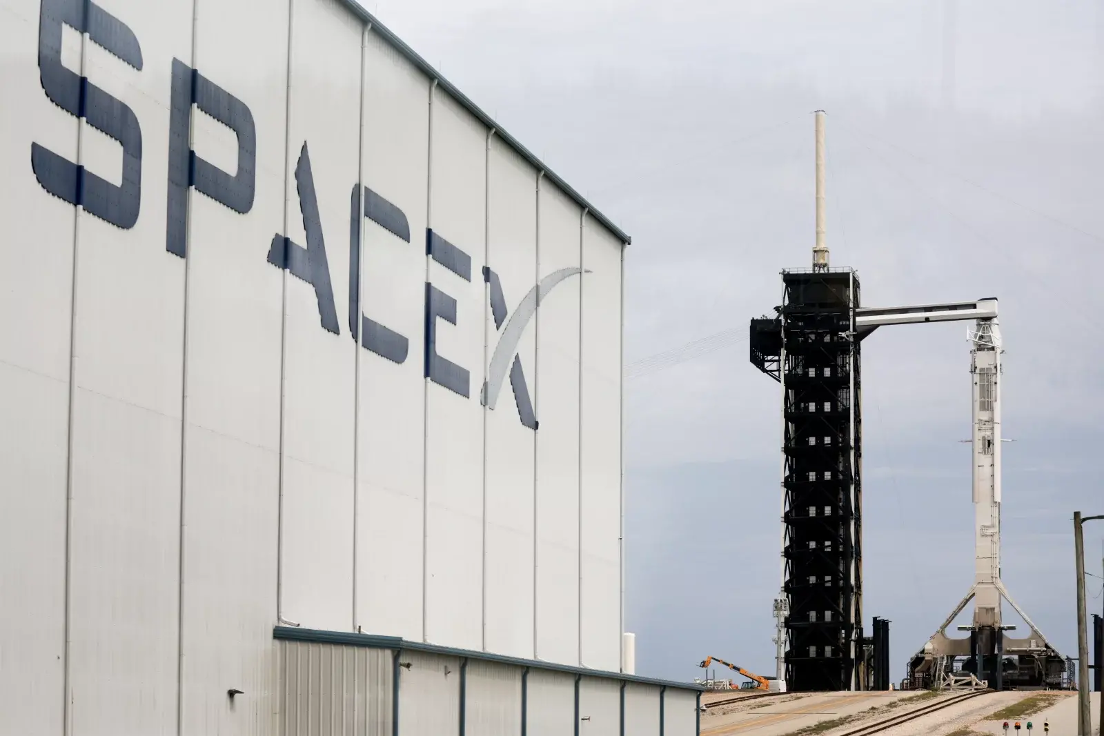 SpaceX 正式提交招股书，史上最大规模 IPO 揭开面纱