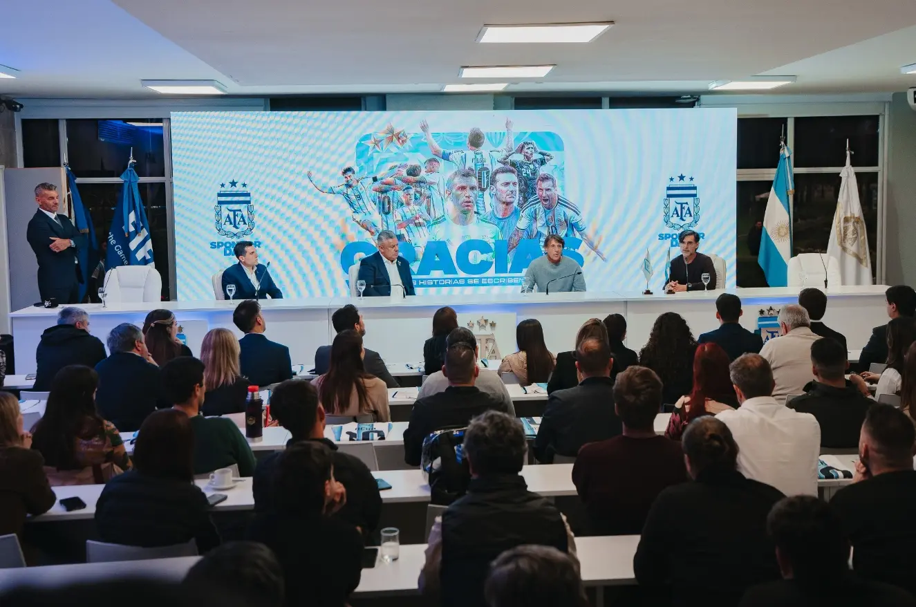 Deepcoin was invited to attend the Argentine Football Association Sponsor Day event to discuss glory and a new chapter in global strategy