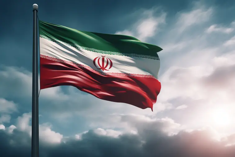 The U.S. has repeatedly "defaulted," and hardliners in Iran have given up on their fantasies about the U.S., revealing that they are secretly expanding their military in preparation for a "new round of confrontation."