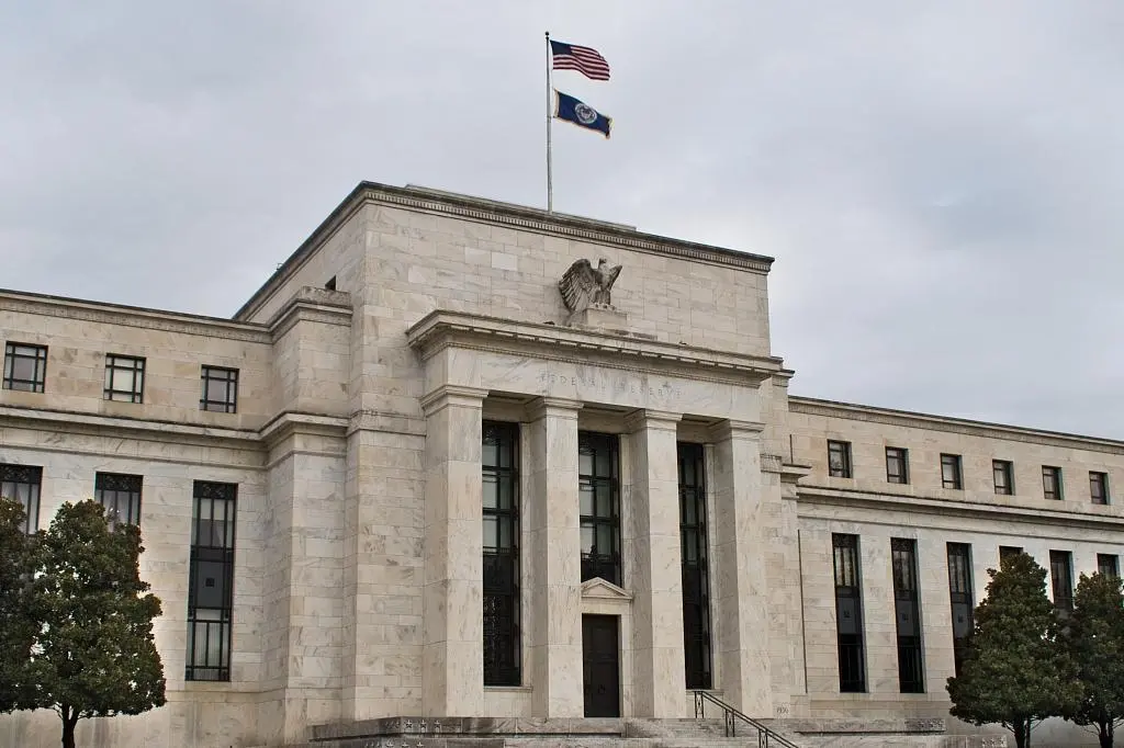 "The Federal Reserve's favorite inflation indicator" is below expectations, and Goldman Sachs no longer expects an interest rate hike in October